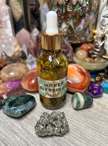 Money Blessings Magick Oil | Money Drawing Oil | Money Attraction | Money Manifestion | Money Spell | Abundance | Prosperity | Wealth
